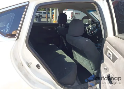 2015 Nissan Altima 2.5 S from USA, damaged, VIN 1N4AL3AP6FC216795